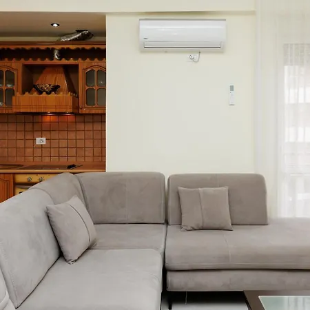 公寓 Kean Lungomare *