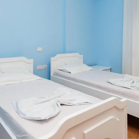 公寓 Kean Lungomare *