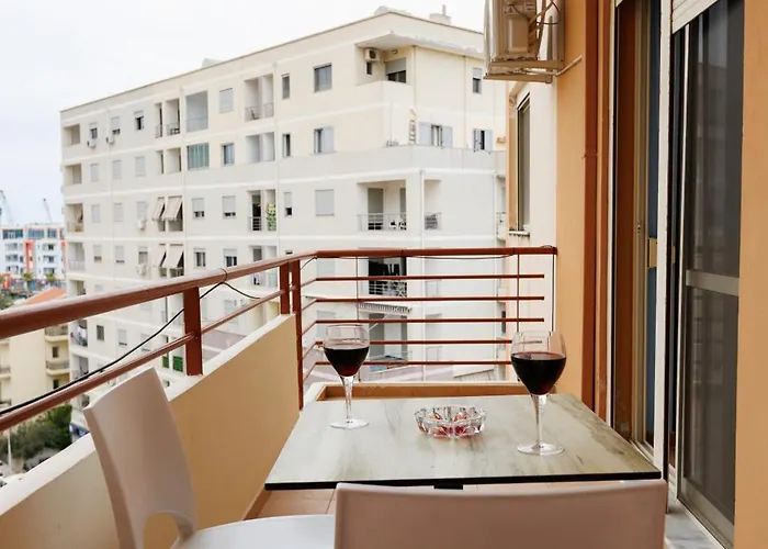 Kean Lungomare Apartment *