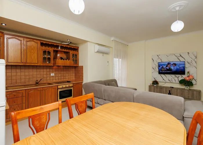 Kean Lungomare Apartment Vlorë